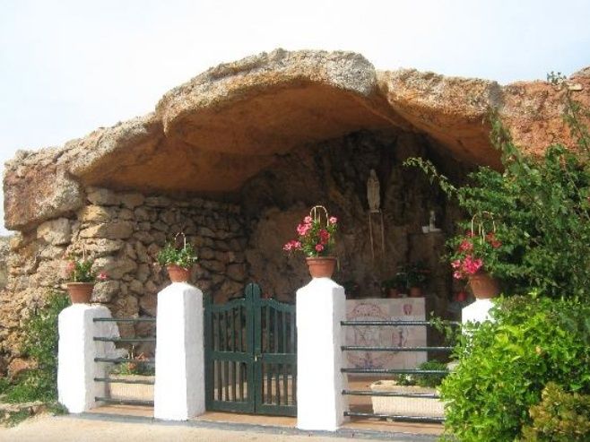 Seth Sa Mirada Aparthotel Arenal d'en Castell Exterior photo
